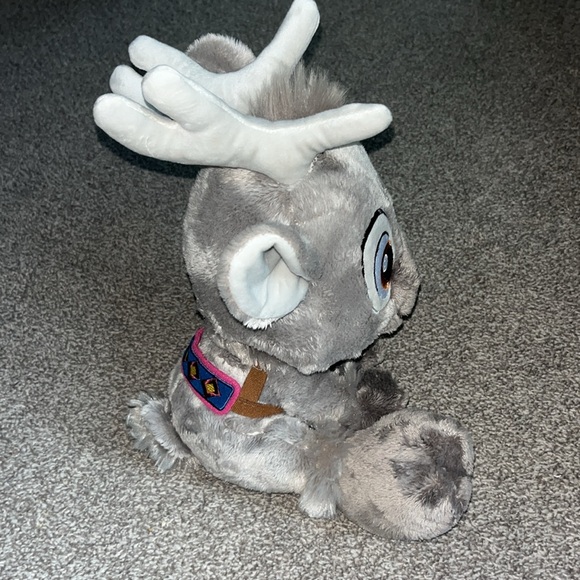 Disney Parks Frozen Sven Reindeer Big Feet Plush Stuffed Animal - Picture 4 of 7